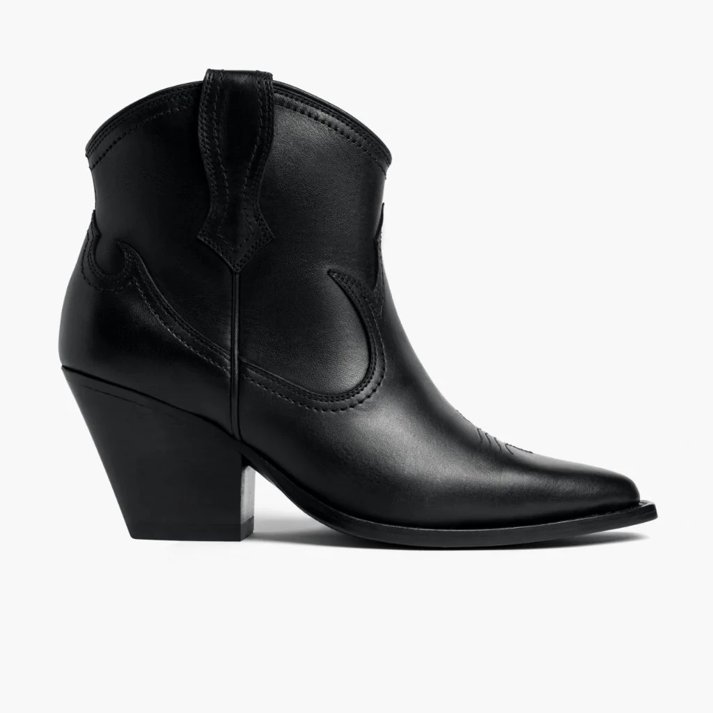 [W] Indio | Black